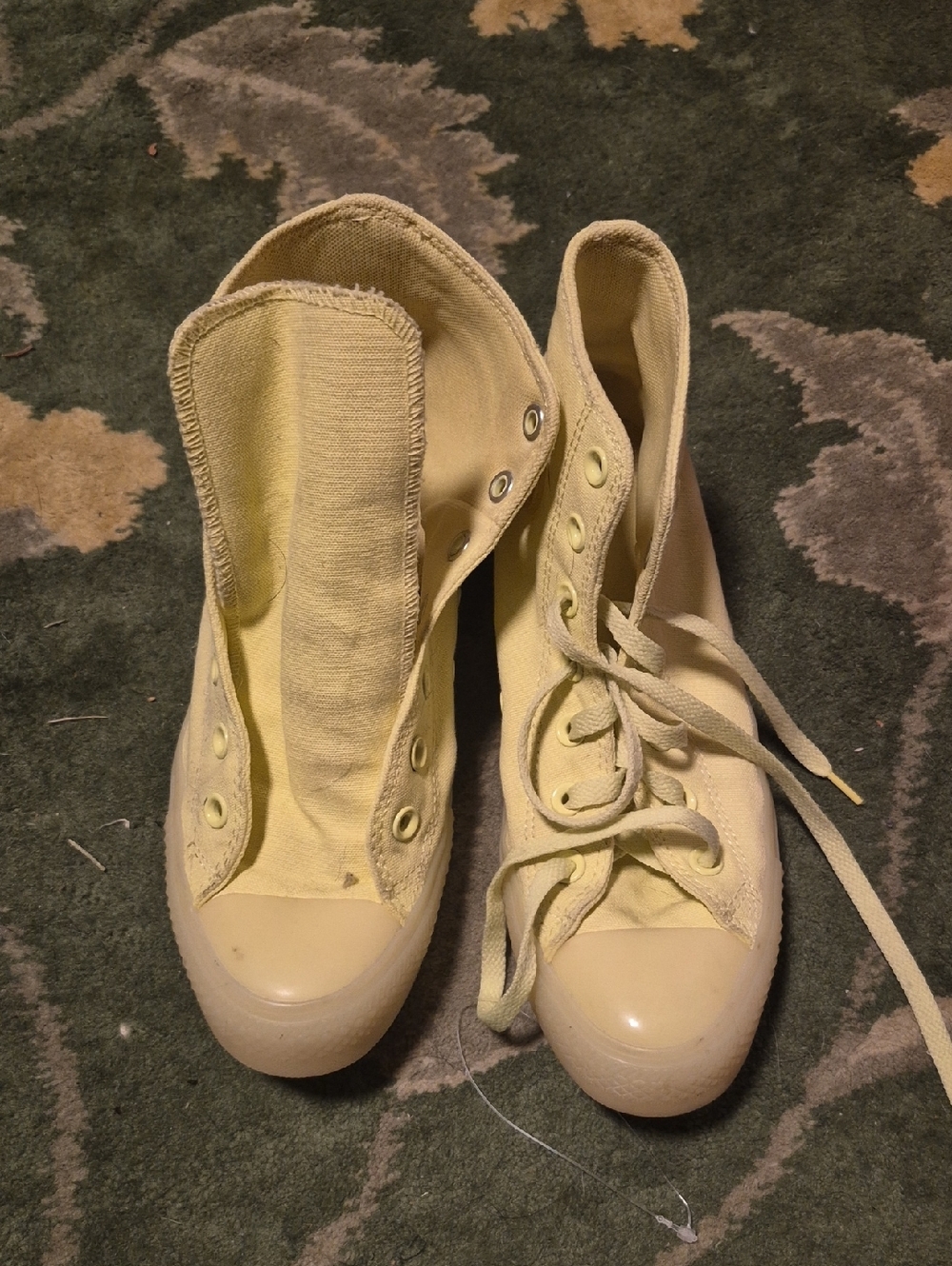 Converse Women’s High-Top Sneakers in Pale Yellow Canvas
